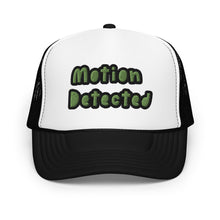 Load image into Gallery viewer, Trucker hat