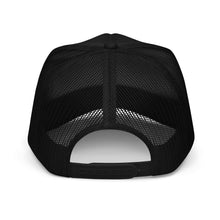 Load image into Gallery viewer, Trucker hat
