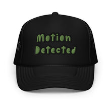 Load image into Gallery viewer, Trucker hat

