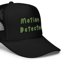 Load image into Gallery viewer, Trucker hat
