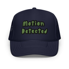 Load image into Gallery viewer, Trucker hat
